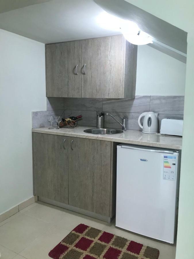 Livia'S Appartments Pafos Zewnętrze zdjęcie